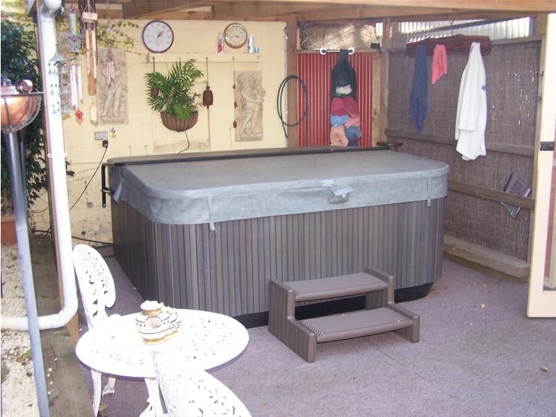 9 Wyatt Street, Mount Gambier SA 5290