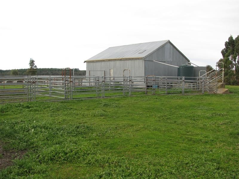 CA10 Uptons Road, Strathdownie VIC 3312