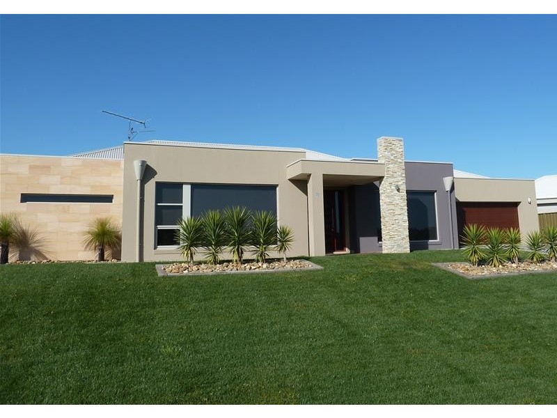 11 Redwood Avenue, Mount Gambier SA 5290