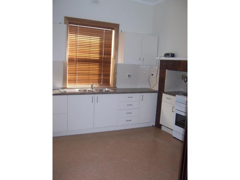 2 Wyatt Street, Mount Gambier SA 5290