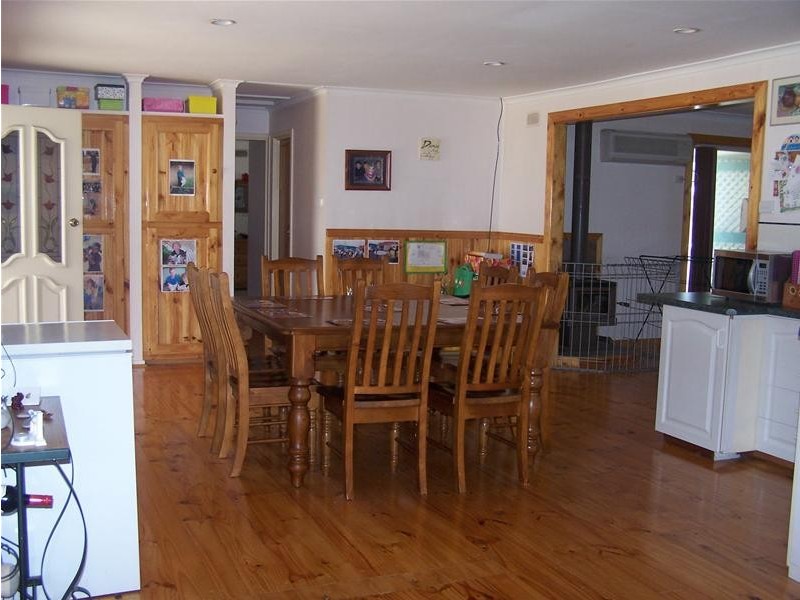 5 Springs Road, Port Macdonnell SA 5291