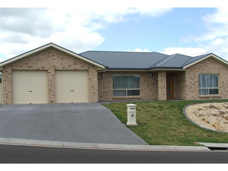 4 Silverbrook Avenue, Mount Gambier SA 5290