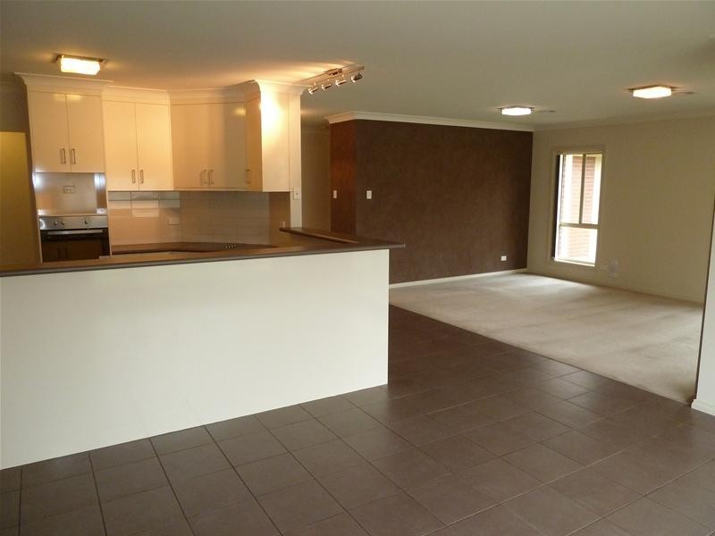 8 Mayflower Court, Mount Gambier SA 5290