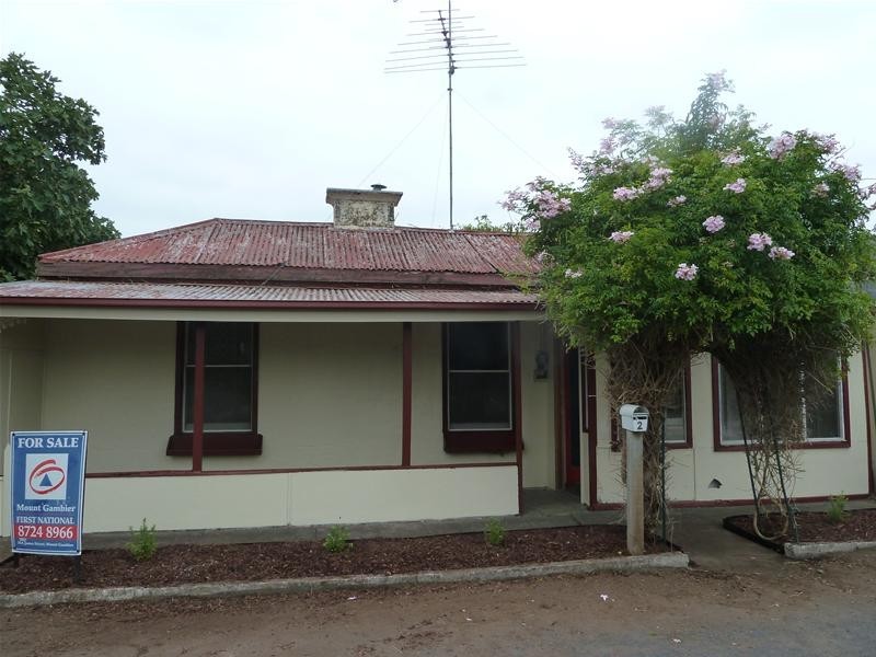 2 Charles Street, Mount Gambier SA 5290