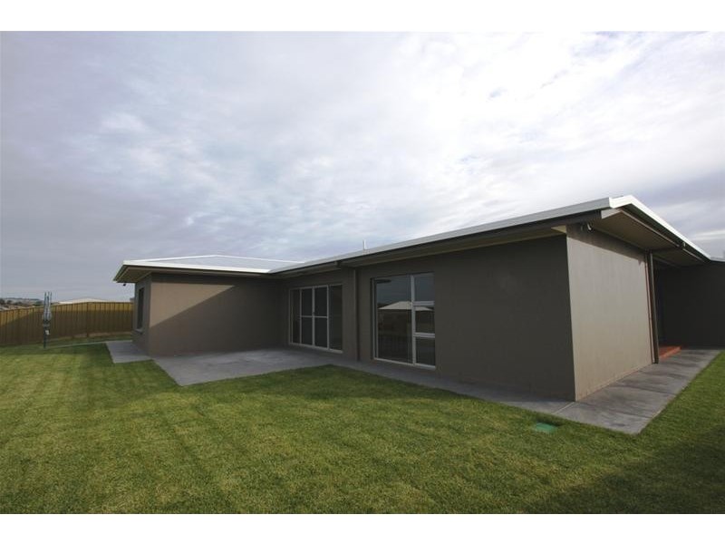 9 Hilltop Avenue, Mount Gambier SA 5290