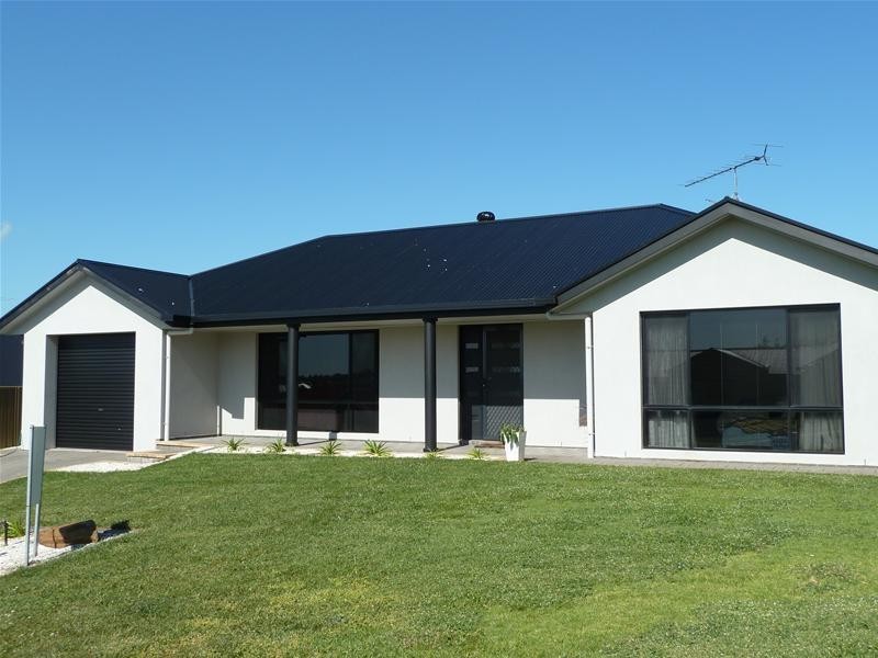 13 Kaleo Court, Mount Gambier SA 5290