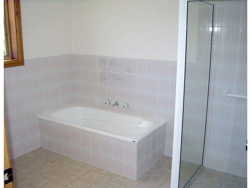 27 Genoa Street, Mount Gambier SA 5290