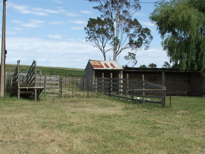 00 Swaffers Road, Mount Schank SA 5291