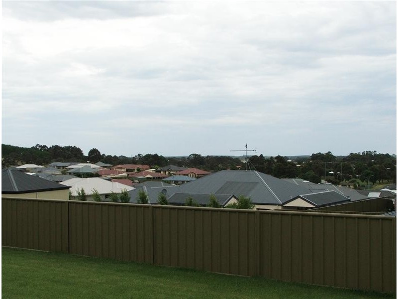 25 Hilltop Avenue, Mount Gambier SA 5290