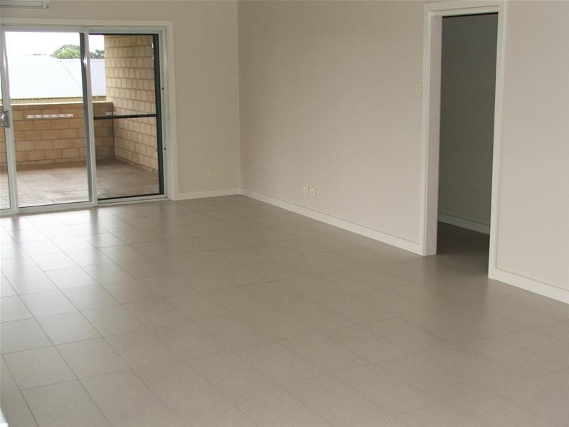 25 Hilltop Avenue, Mount Gambier SA 5290