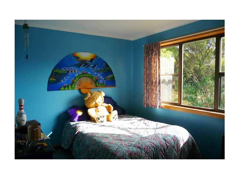 18 Cape Douglas Road, Cape Douglas SA 5291