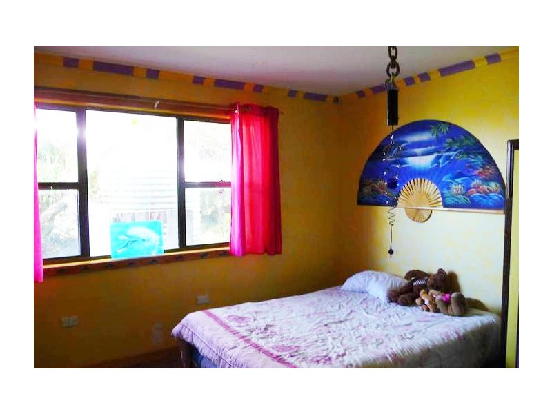 18 Cape Douglas Road, Cape Douglas SA 5291