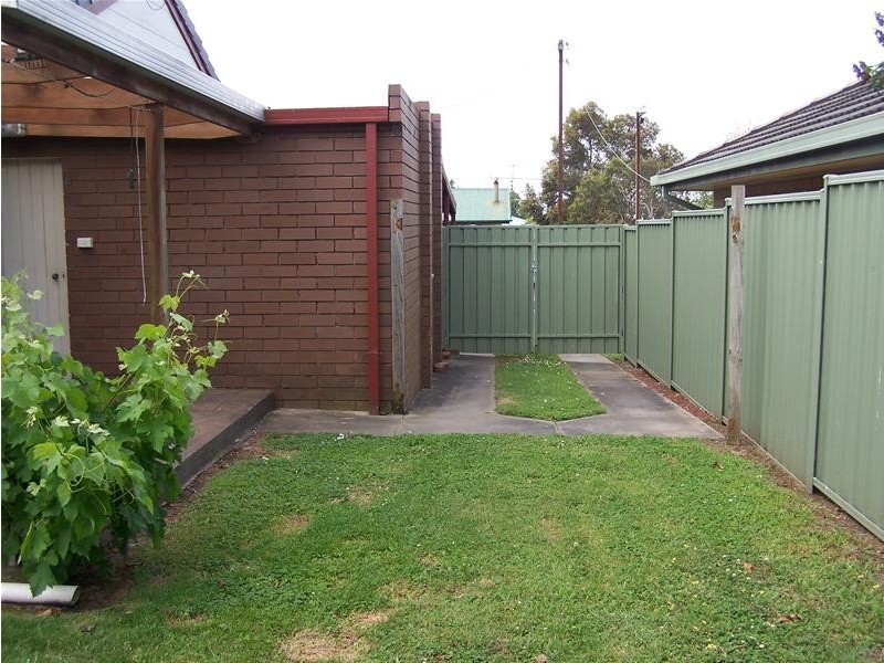 8 Hillcrest Avenue, Mount Gambier SA 5290