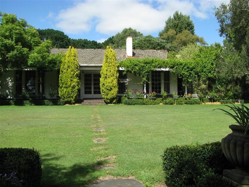 00 Punt Road, Caveton SA 5291