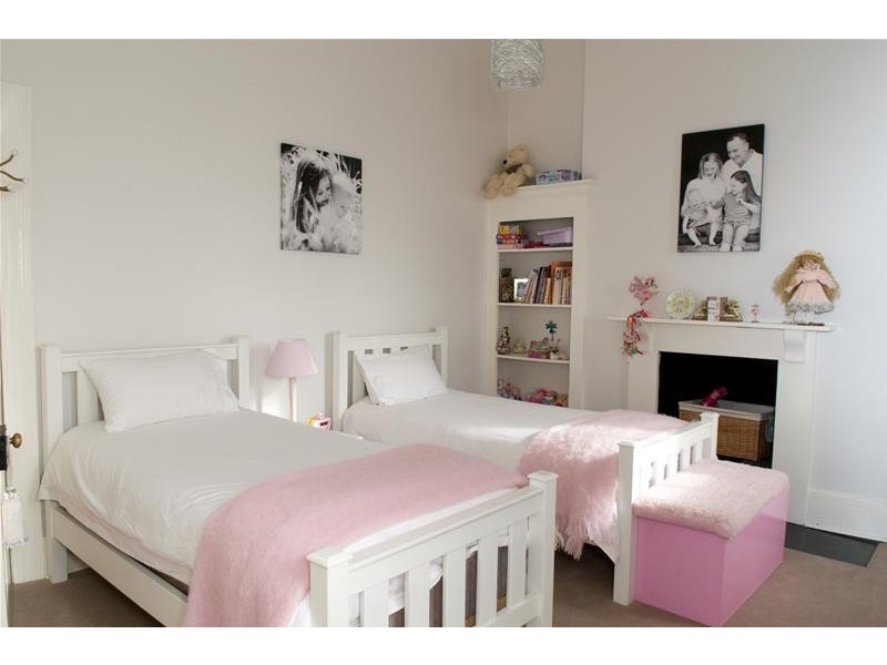 3 Charles Street, Port Macdonnell SA 5291