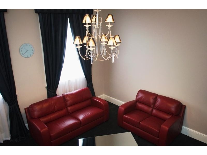 3 Charles Street, Port Macdonnell SA 5291