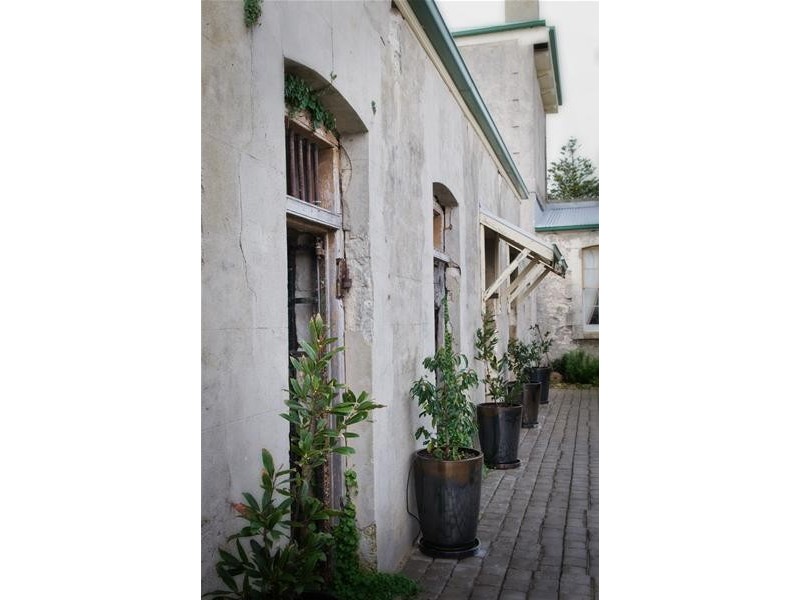 3 Charles Street, Port Macdonnell SA 5291