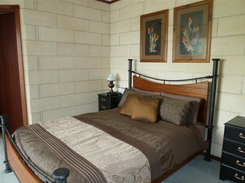 12 Tawarri Crescent, Mount Gambier SA 5290