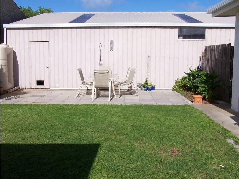 69 Admella Street, Port Macdonnell SA 5291