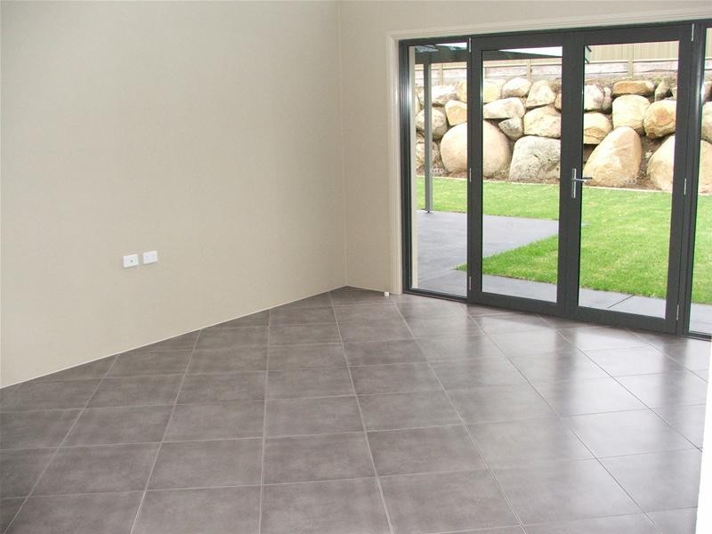 15 Silverbrook Avenue, Mount Gambier SA 5290