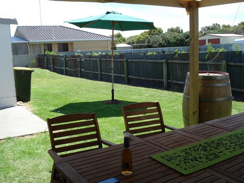 4 Compton Street, Port Macdonnell SA 5291