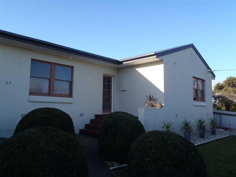 37 Boandik Terrace, Mount Gambier SA 5290