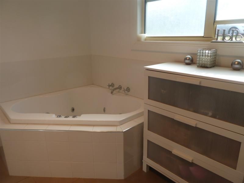 37 Boandik Terrace, Mount Gambier SA 5290