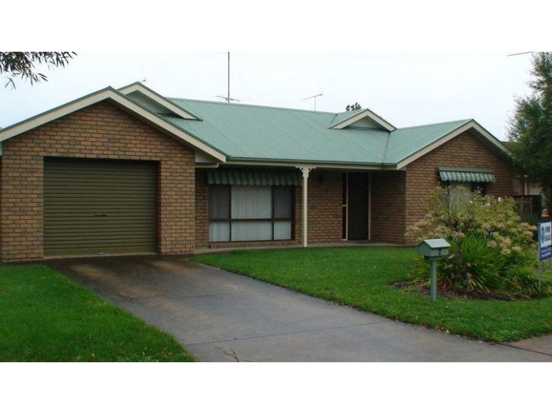 4 Parkway Avenue, Mount Gambier SA 5290