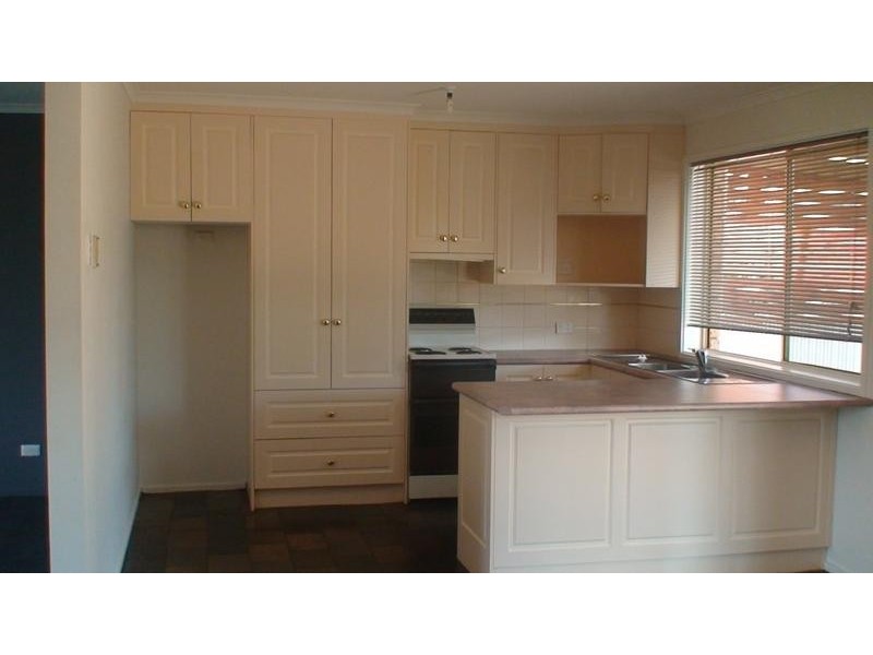 1 Balambool Avenue, Mount Gambier SA 5290