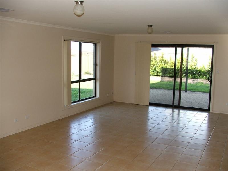 11 Skyline Place, Mount Gambier SA 5290