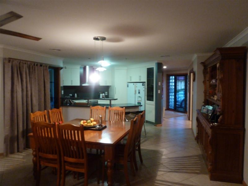 17 Lakewood Avenue, Mount Gambier SA 5290