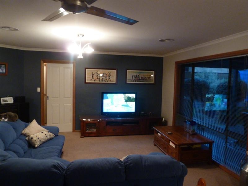 17 Lakewood Avenue, Mount Gambier SA 5290