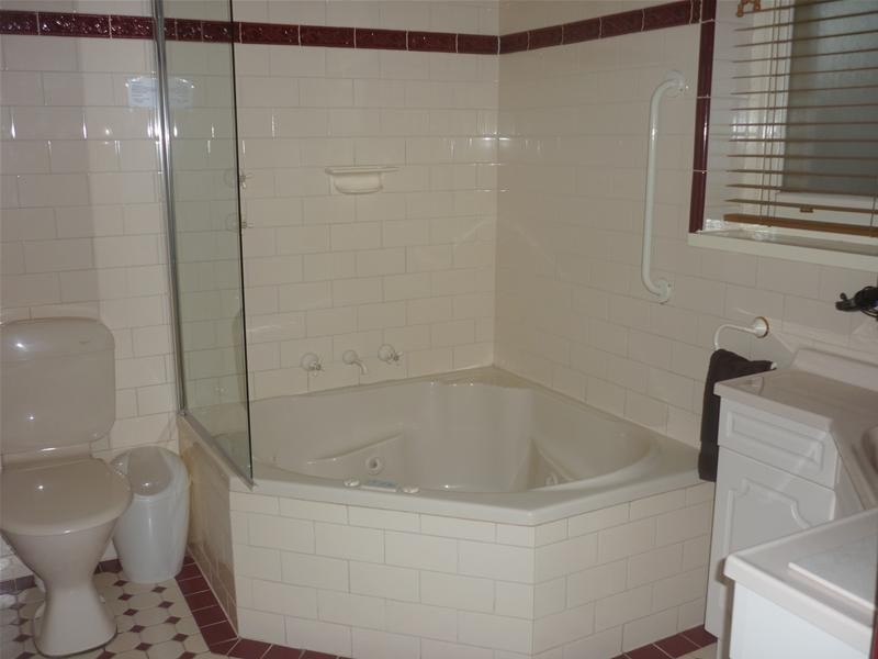 9 Wyatt Street, Mount Gambier SA 5290