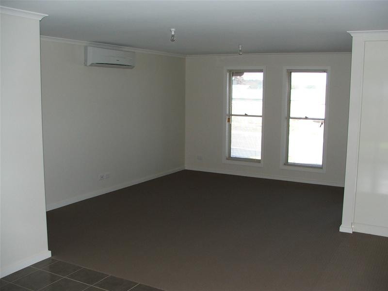 9-15/2A Coolabah Street, Mount Gambier SA 5290