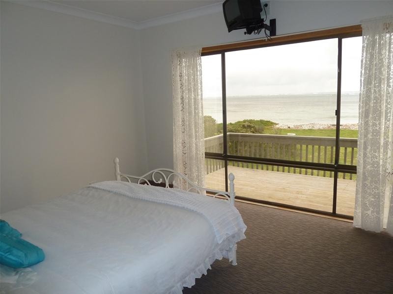 238 Pelican Point Road, Pelican Point SA 5291