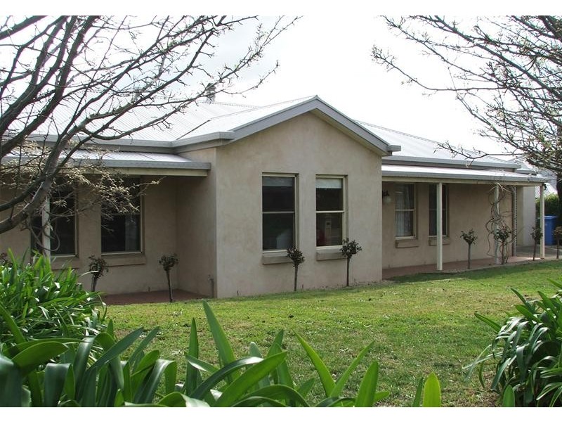 11 Flinders Terrace, Mount Gambier SA 5290