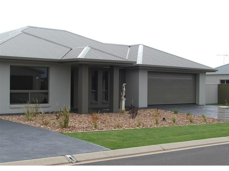 8 Hilltop Avenue, Mount Gambier SA 5290