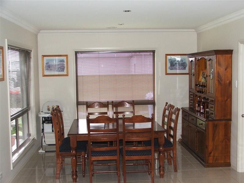 8 Hilltop Avenue, Mount Gambier SA 5290