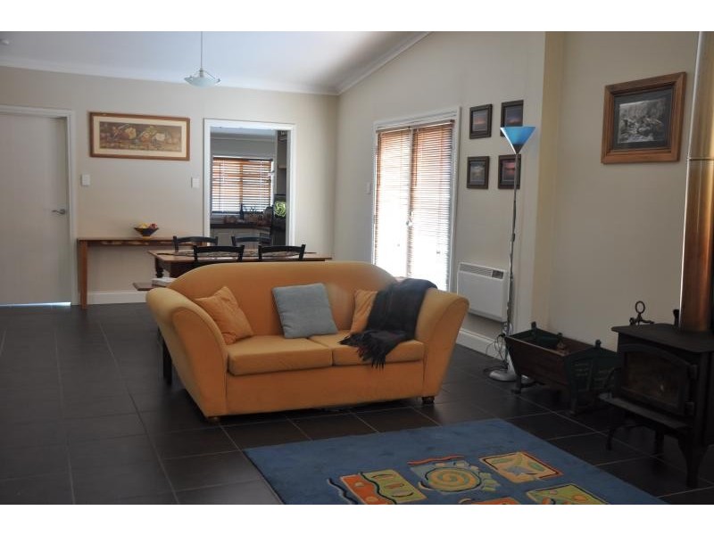 95 Meylin Street, Port Macdonnell SA 5291
