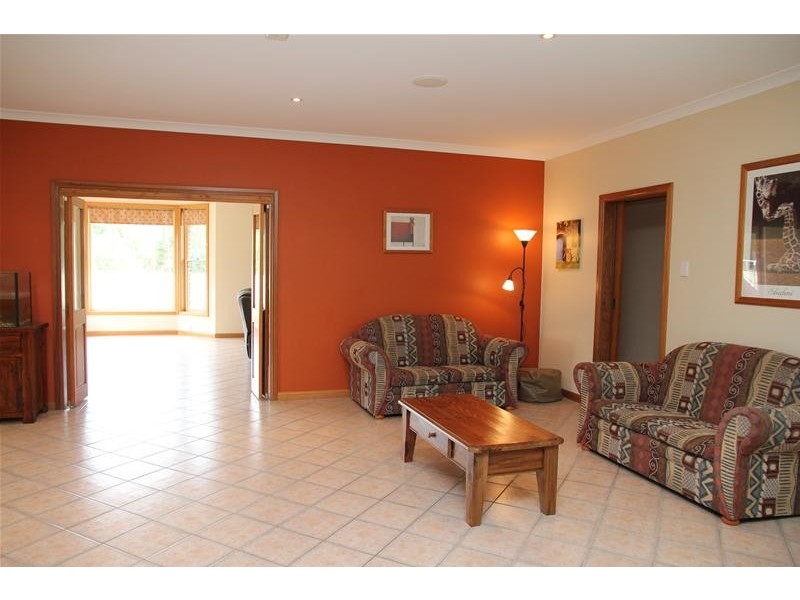 21 Mount Percy Road, Mount Gambier SA 5290