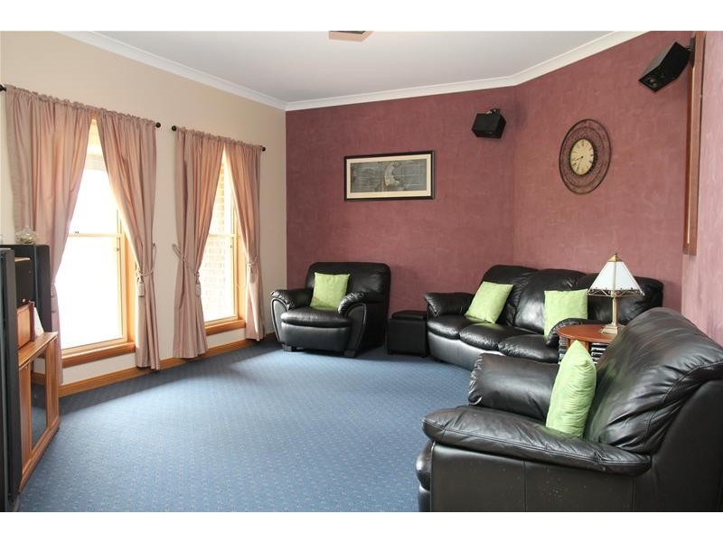 21 Mount Percy Road, Mount Gambier SA 5290