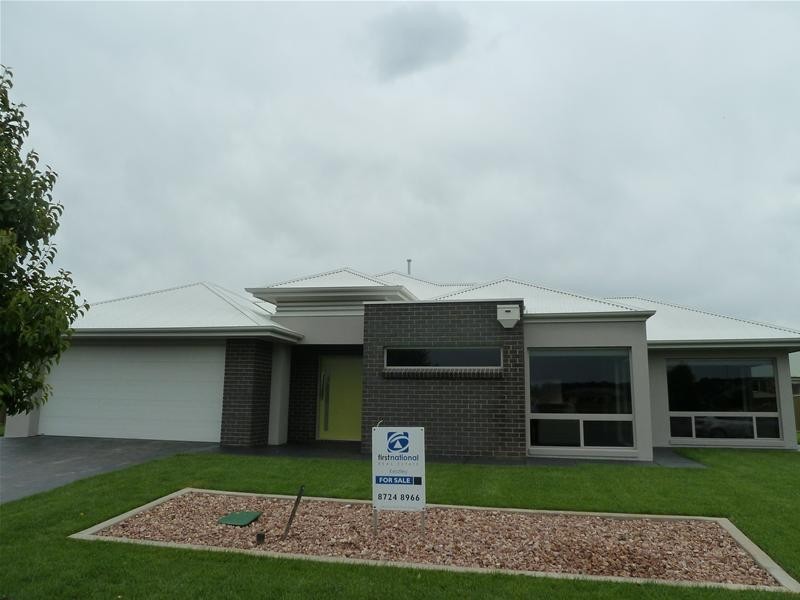 7 Lakewood Avenue, Mount Gambier SA 5290