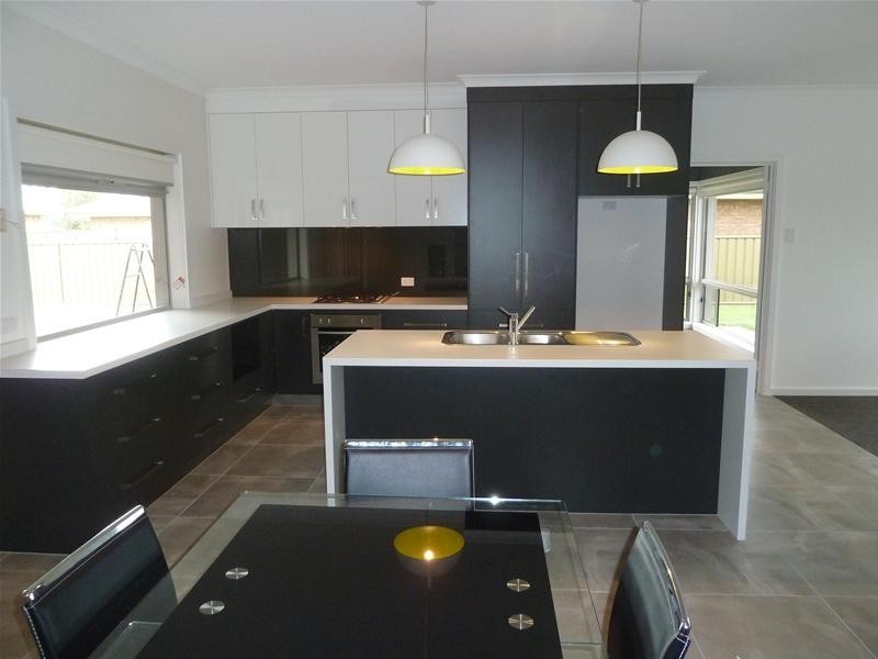 7 Lakewood Avenue, Mount Gambier SA 5290