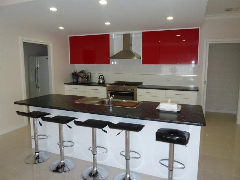 27 Hilltop Avenue, Mount Gambier SA 5290