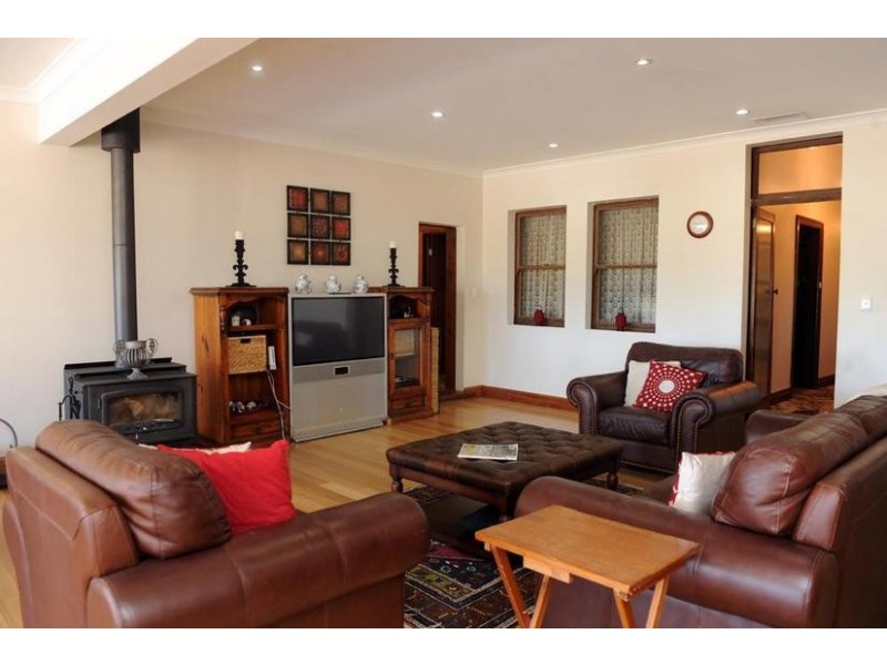594 Worrolong Road, Worrolong SA 5291
