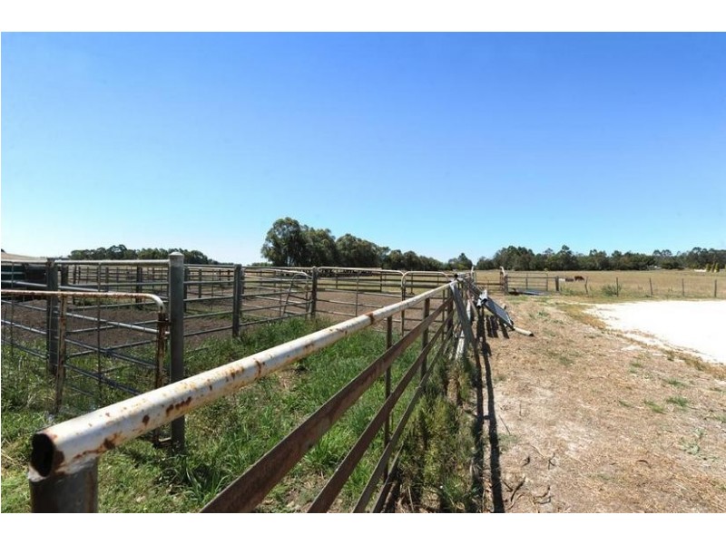 594 Worrolong Road, Worrolong SA 5291
