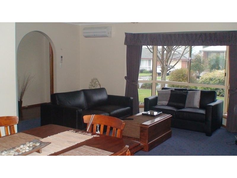 13 Neville Avenue, Mount Gambier SA 5290