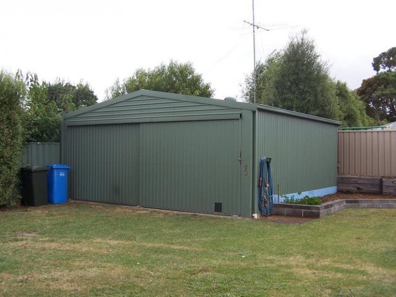 11 Vivienne Avenue, Mount Gambier SA 5290