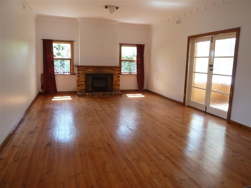 221 Bay Road, Moorak SA 5291