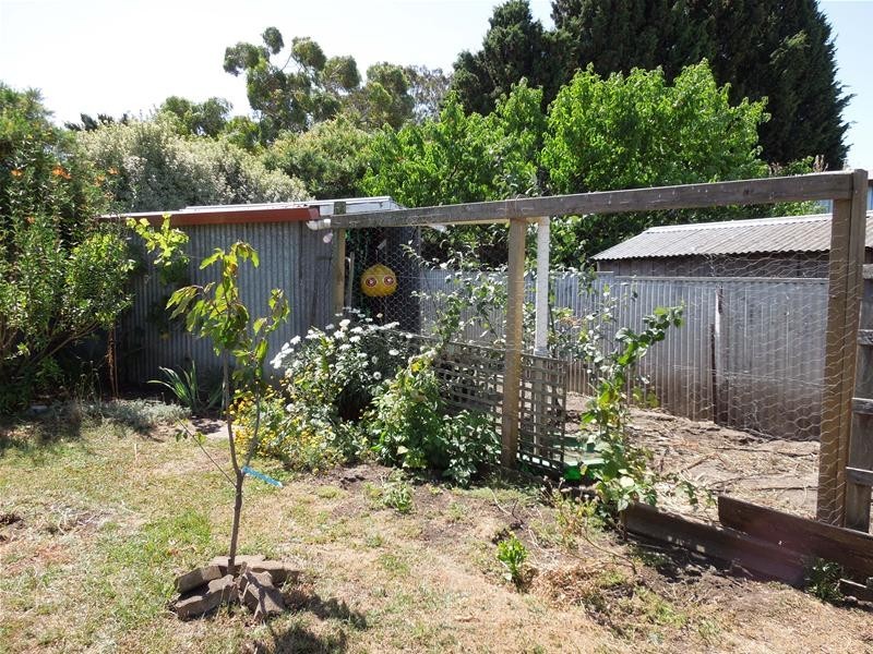 6 Holder Street, Mount Gambier SA 5290